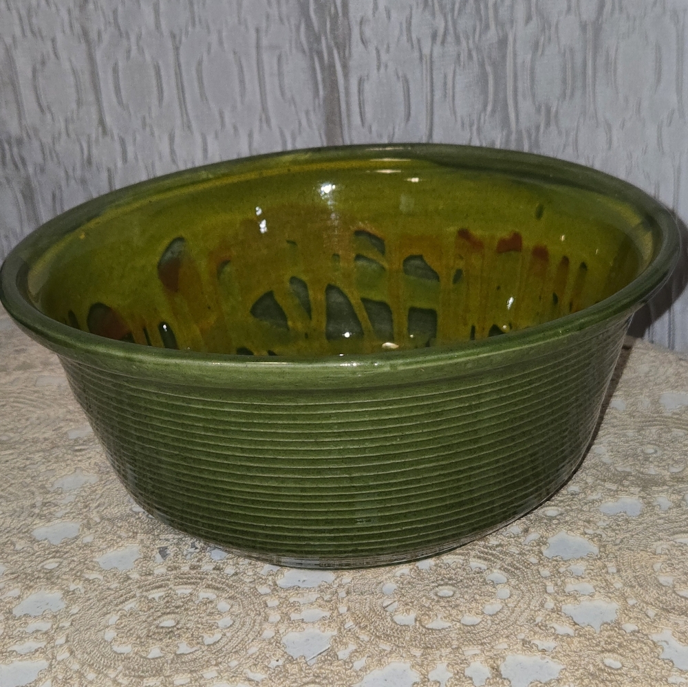 Vintage MCM California Pottery 732 USA Green Drip Glaze Mixing Bowl 9.5"